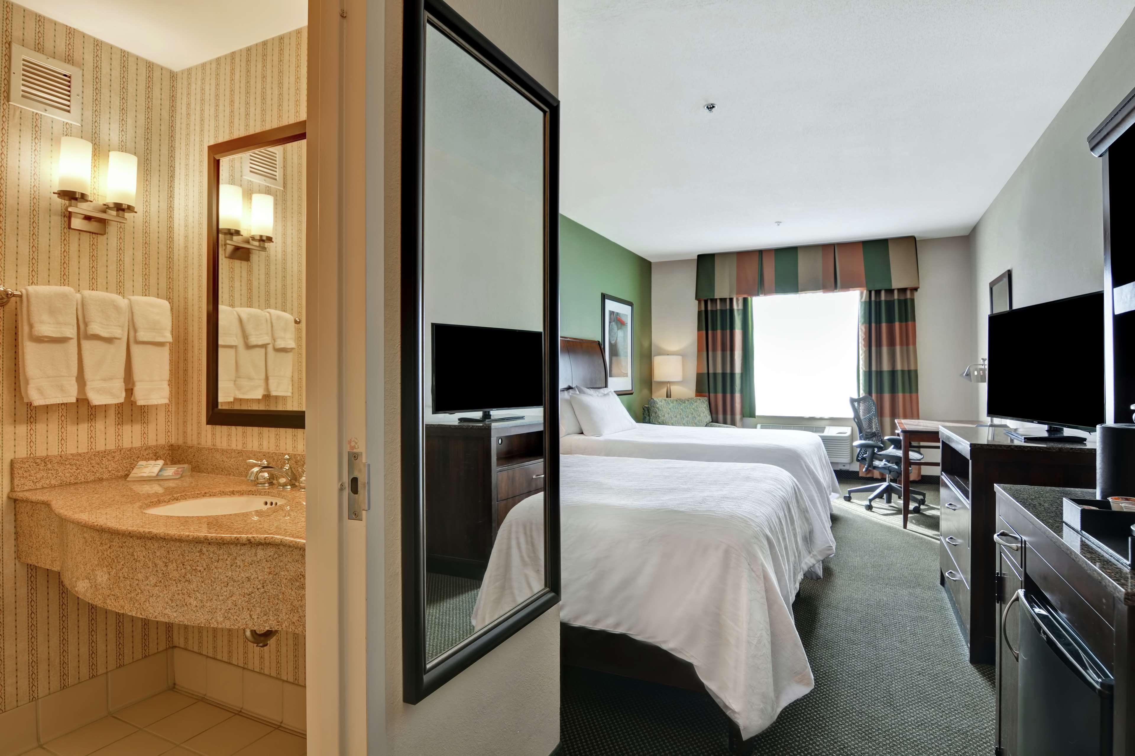 Hilton Garden Inn Green Bay Exterior photo